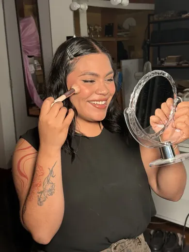 The Beauty School · práctica, backstage y eventos de la carrera